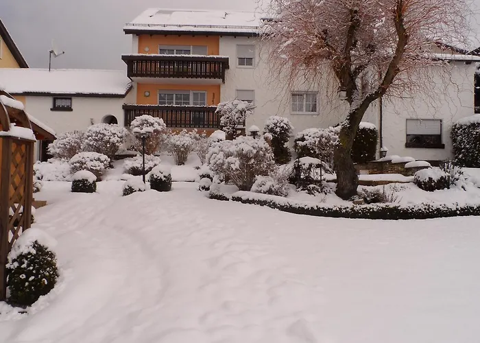 Апартаменты Haus Rossner Nemmersdorf